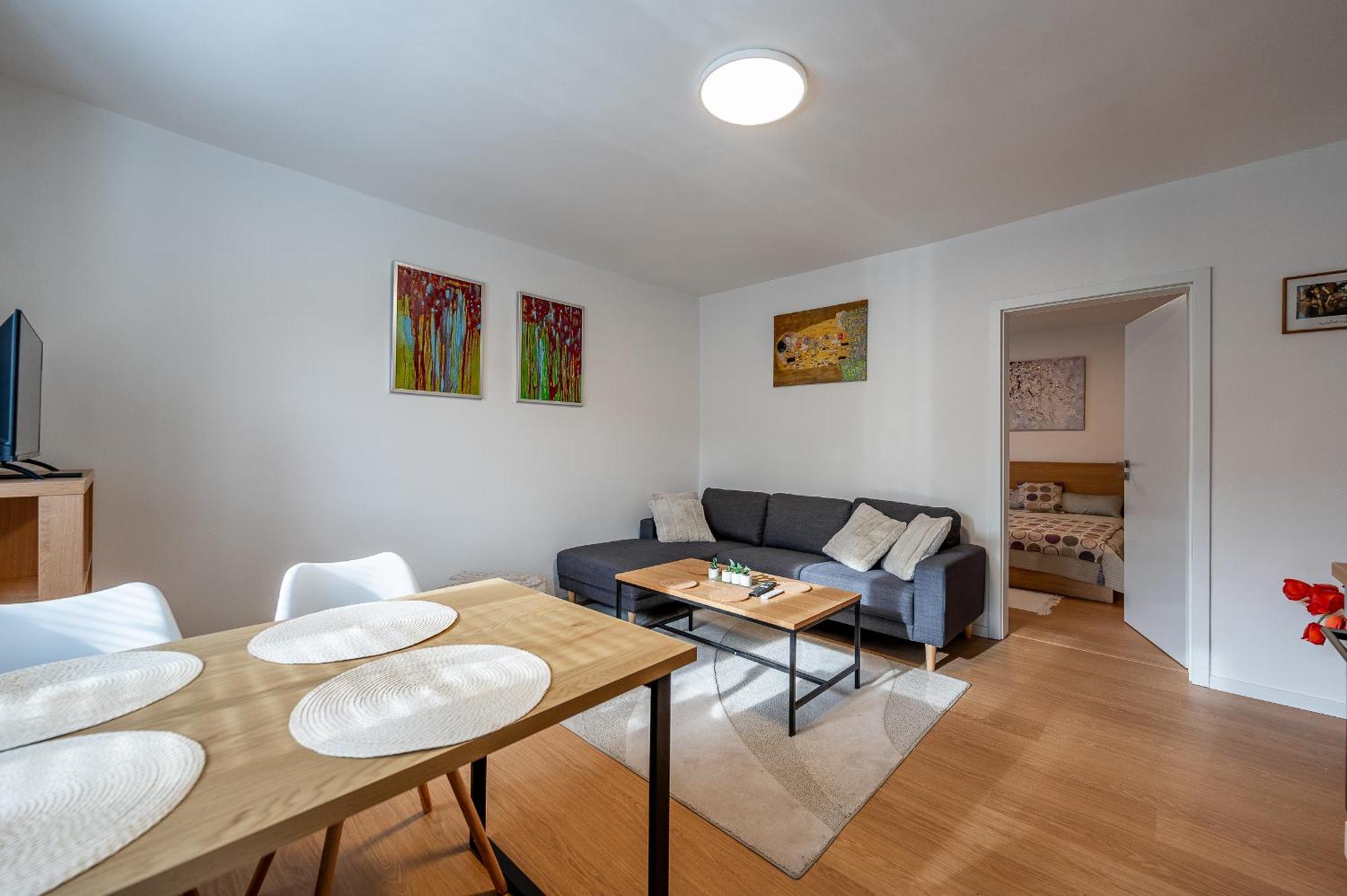 3 Room Private Flat Kosice City Center Fresh And New! Dış mekan fotoğraf